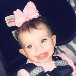 Meet your Posher, Courtney